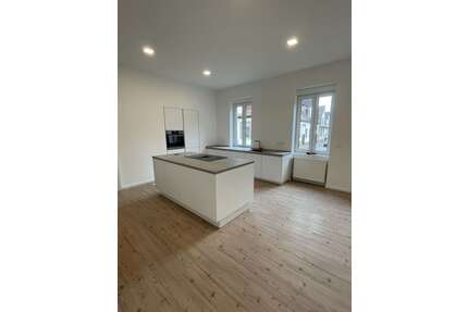 Wohnung zum Mieten in Kaiserslautern 990,00 € 90 m²