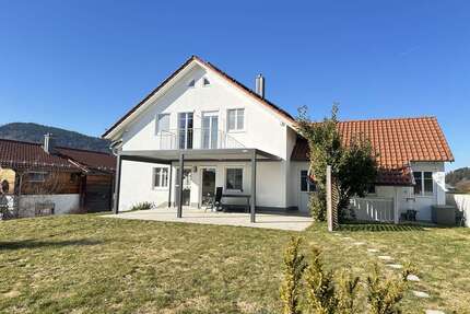 Haus zum Kaufen in Grafling 675.000,00 € 261 m²