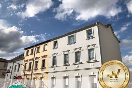 Haus zum Kaufen in Groitzsch 189.000,00 € 185 m²