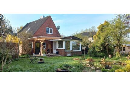 Haus für Garten- und Naturliebhaber zu verkaufen - Herzhorn