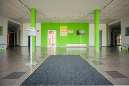 Zusammenhänge Büroräume mit einer Gesamtfläche von 125 m² - Waren (Müritz)