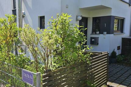 Hochwertiges Reiheneckhaus mit Garten & Dachterrasse im begehrten Regensburger Westen