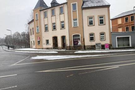 Wohn und Geschäftshaus, in Wilkau-Haßlau