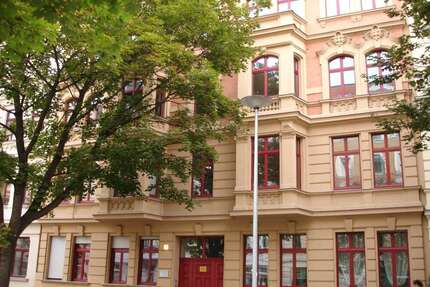 Wohnung zum Kaufen in Magdeburg 160.000,00 € 82.81 m²