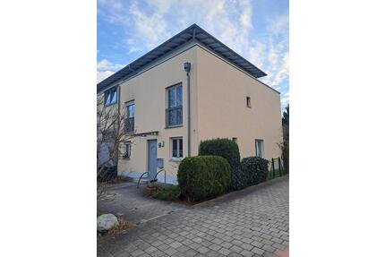 Maisonette-Wohnung wie Reihendendhaus, provisionsfrei - München Allach-Untermenzing