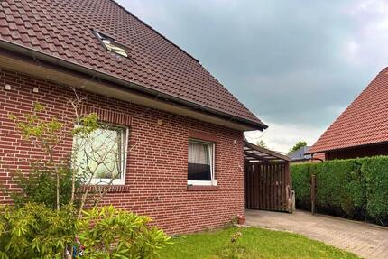 4 Zimmer Doppelhaushälfte rechts mit Carport in Dörpen