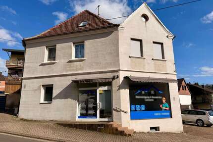 Haus zum Kaufen in Marpingen 245.000,00 € 242 m²