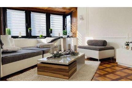 Wunderschöne 5-Zi-Altbauwhg. mit eigenem Garten in zentraler Lage in Landshut - Kumhausen