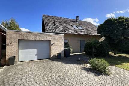 Haus zum Kaufen in Wolfsburg Hattorf 495.000,00 € 160 m² - Wolfsburg / Hattorf