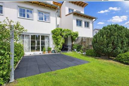 Ankommen & wohlfühlen - gepflegtes Reihenmittelhaus mit viel Platz in familienfreundlicher Lage - Landshut Wolfgang