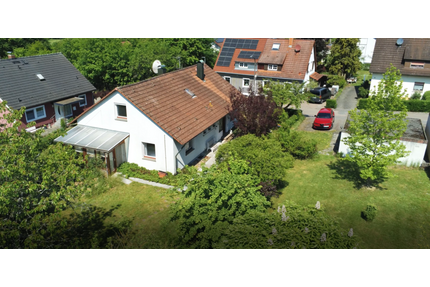 Großes, sonniges Traumgrundstück m. Einfamilienhaus und viel Platz zur freien Entfaltung! - Möckmühl