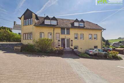 Haus zum Kaufen in Holzheim 332.000,00 € 239.76 m²