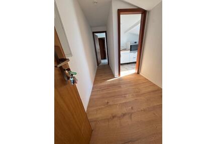 Dachgeschosswohnung (388) - 390,00&nbsp;EUR Kaltmiete, ca.&nbsp; 60,00&nbsp;m&sup2; in Waren (Müritz) (PLZ: 17192)