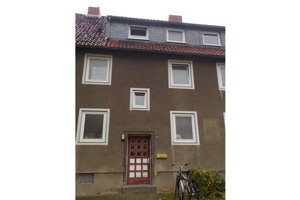 Singlewohnung unterm Dach - 302,00&nbsp;EUR Kaltmiete, ca.&nbsp; 51,71&nbsp;m&sup2; in Salzgitter (PLZ: 38226)
