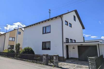 Haus zum Kaufen in Friedberg 590.000,00 € 153 m²