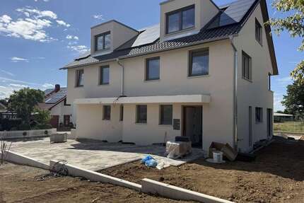 Haus zum Mieten in Walddorfhäslach 2.600,00 € 180 m²