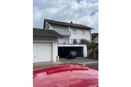 Renovierungsbedürftiges 2-Familienhaus mit großzügigem Garten - Hammelburg