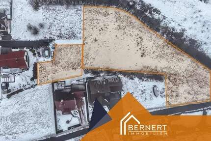 Zwei zusammenhängende Baugrundstücke mit Flexibilität, Weitblick und Entwicklungspotenzial - Ebern