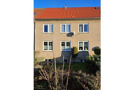 Drei vermietete Wohnungen + eine zum ausbauen in Anklam, Reihenmittelhaus in Stadtrandlage!