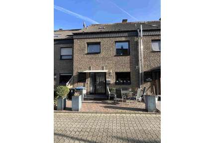 Haus zum Kaufen in Moers 375.000,00 € 140 m²