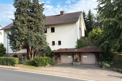 EFH (ca.240m2) mit vielseitigen Nutzungsmöglichkeiten – OT Wabern