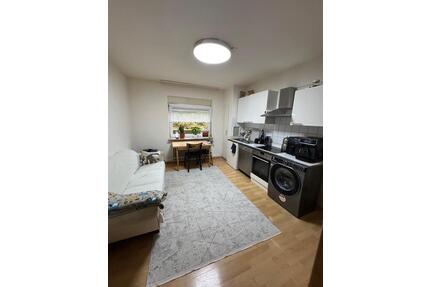 Schöne zentrale 3 Zimmer Wohnung - Remscheid