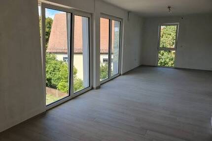 Neubau kurz vor Fertigstellung - 860,00&nbsp;EUR Kaltmiete, ca.&nbsp; 66,50&nbsp;m&sup2;&nbsp;Wohnfl&auml;che in Ellingen (PLZ: 91792) Walkershöfe