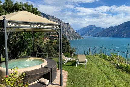 GARDASEE-URLAUB: Ferienhaus mit Seeblick in Tremosine bei LIMONE - Puchheim