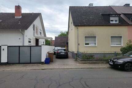 Haus zum Kaufen in Altlußheim 399.000,00 € 246 m²