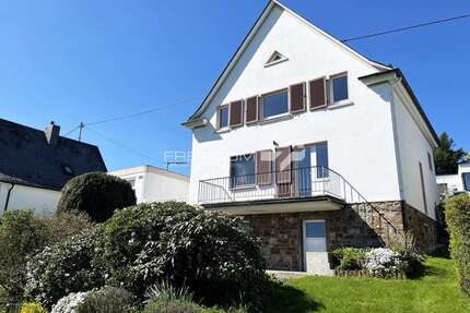 Haus zum Mieten in Neunkirchen 1.050,00 € 124.22 m²