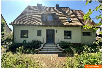 Haus zum Kaufen in Buxtehude 539.000,00 € 190.91 m²