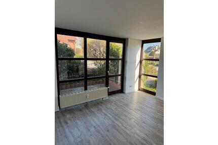 Moderne 3-Zimmer-Maisonette mit Terrasse & Stellplatz - Malente