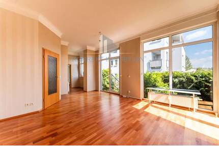 Wohnung zum Kaufen in Dresden 267.200,00 € 89 m²