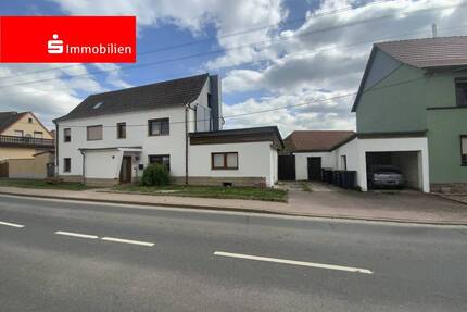 Familiendomizil mit großzügiger Wohnfläche und weitläufigem Gartenbereich - Bad Frankenhausen Esperstedt
