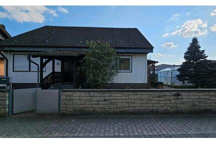 Haus zur Miete - 1.950,00&nbsp;EUR Kaltmiete, ca.&nbsp; 160,00&nbsp;m&sup2; in Groß-Zimmern (PLZ: 64846)