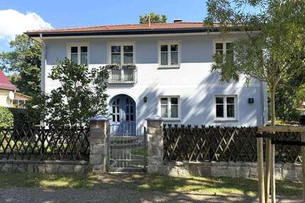 Haus zum Kaufen in Falkensee Finkenkrug 965.000,00 € 191 m² - Falkensee / Finkenkrug