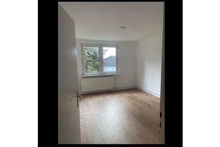 Wohnung zur Miete in Aachen - 700,00&nbsp;EUR Kaltmiete, ca.&nbsp; 52,00&nbsp;m&sup2; in Aachen (PLZ: 52070) Aachen-Mitte