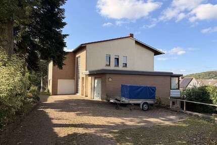 Haus zum Kaufen in Vlotho 198.500,00 € 232 m²