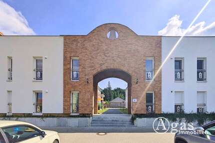Wohnung zum Mieten in Hennickendorf 2.880,00 € 97.04 m²