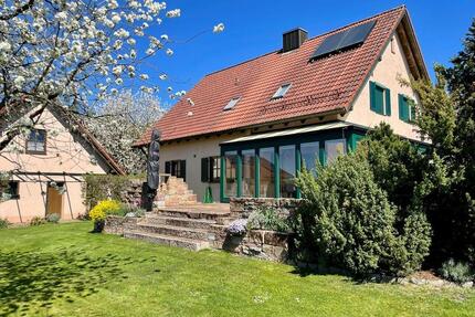 Einfamilienhaus in ruhiger, naturnaher Lage - Kösching