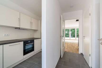Haus zum Mieten in Beelitz 1.590,00 € 127.29 m²
