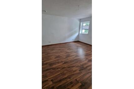 3 Zimmer Wohnung - 900,00&nbsp;EUR Kaltmiete, ca.&nbsp; 88,40&nbsp;m&sup2; in Zell im Wiesental (PLZ: 79669)