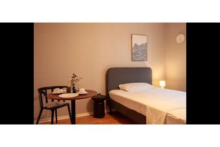 Möblierte Wohnung Apartment - 1.080,00&nbsp;EUR Kaltmiete, ca.&nbsp; 30,00&nbsp;m&sup2; in Düsseldorf (PLZ: 40219) Stadtbezirk 3