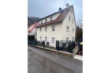 Attraktive 3 Zimmer Wohnung in ruhiger Sackgassenlage in Calw