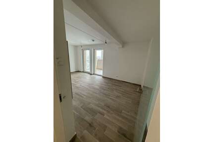 Wohnung zum Mieten in Magdeburg 350,00 € 35 m²