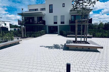 Neuwertige 2-Zi Whg mit moderner Küche und E-Mobilitäts-Vorrüstun - Poing