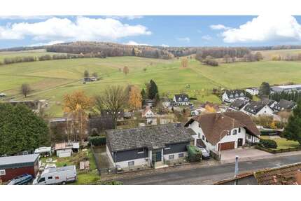 Haus zum Kaufen in Jossgrund 479.000,00 € 280 m²