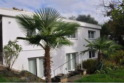 Haus zum Mieten in Erftstadt 2.800,00 € 230 m²