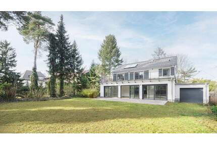 Lichtdurchflutetes Einfamilienhaus mit großem Garten und zwei Terrassen - Berlin Niederschönhausen