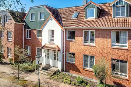 Wohnung zum Kaufen in Wedel 229.000,00 € 70 m²